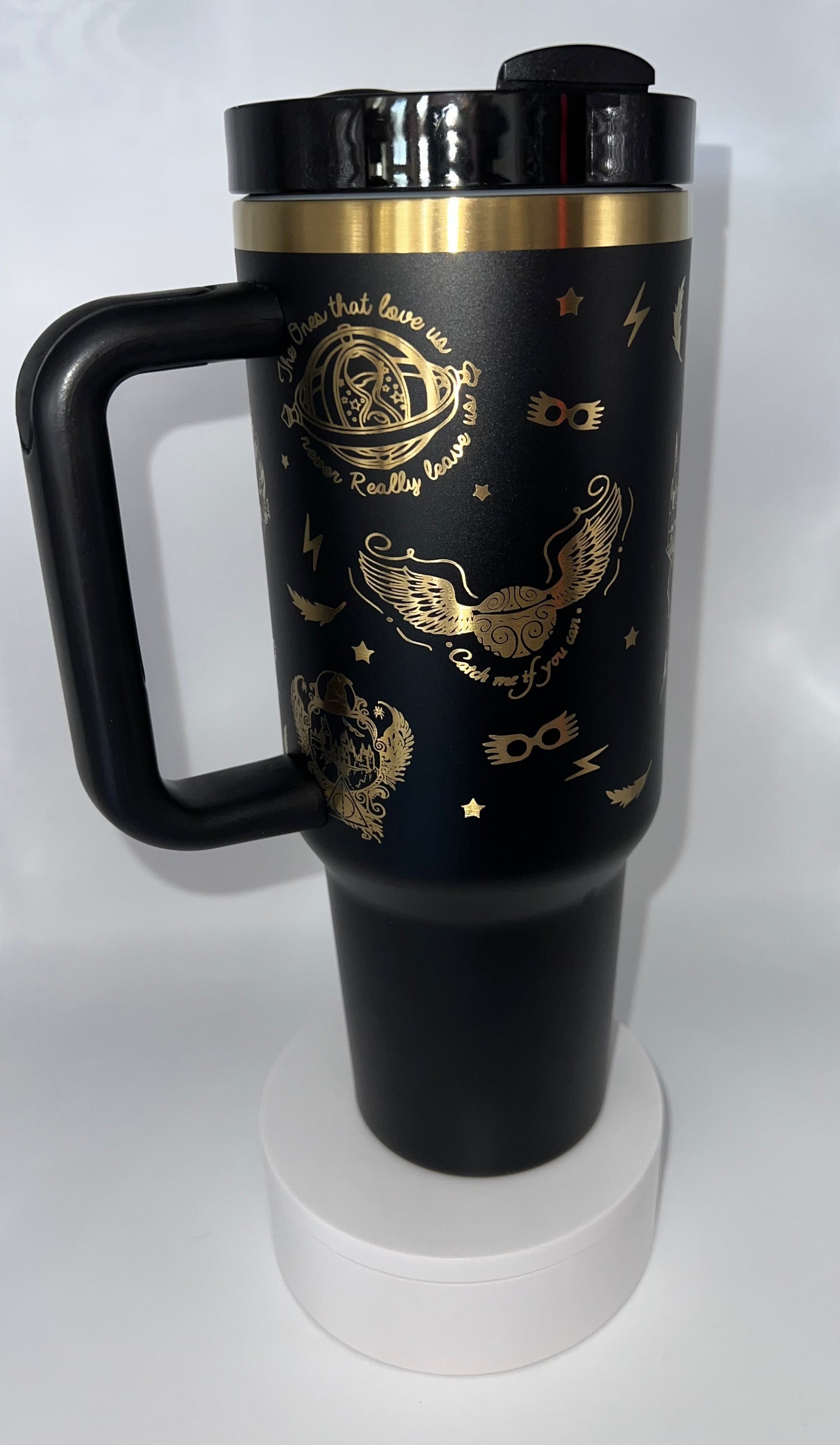 Hogwarts || Harry Potter Laser Engraved 40oz Tumbler